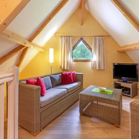Holiday home Comfortable With Swimming Pool
