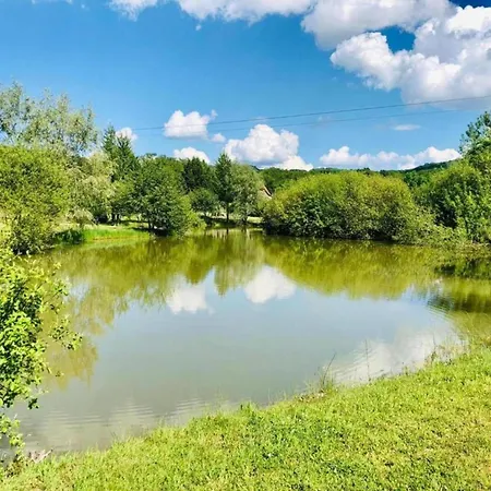 Dom wakacyjny Cozy Retreat With Shared Pool *